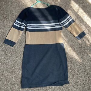 Dress, fitted